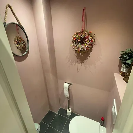 Prachtige, Lichte Met Balkon Apartamento *