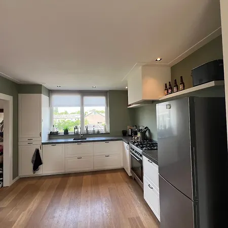 Apartamento Prachtige, Lichte Met Balkon *