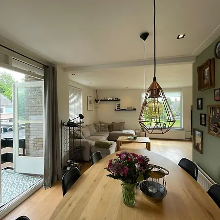 Prachtige, Lichte Met Balkon Apartamento *